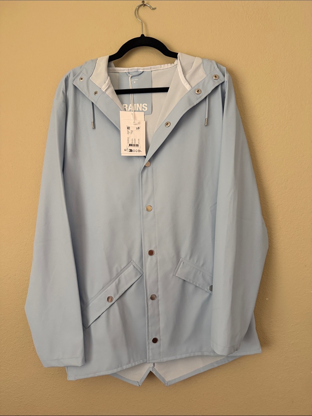 RAINS NWT SZ MED RAIN JACKET POWDER BLUE. Has hat w/visor. Super cute